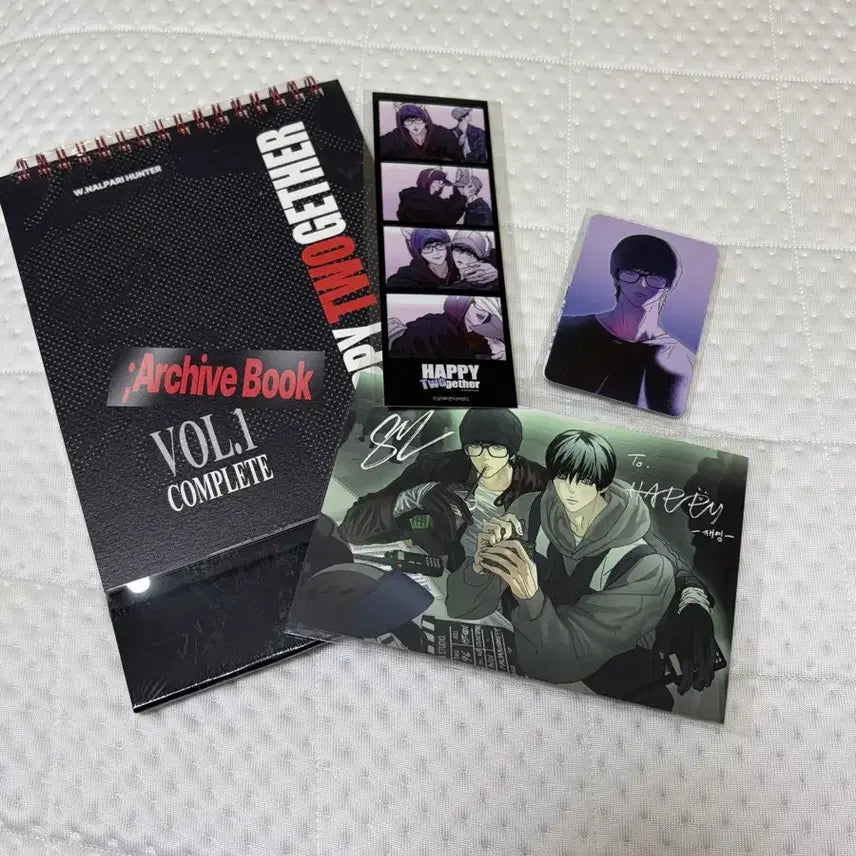 [BUNJANG] Sealed Happy Together Archive Book (POB Included) + 4-Cut Photo + Print Photo Bundle Set / 미개봉 해피투게더 아카이브북(특전o)+네컷 사진 포카+프박 일괄