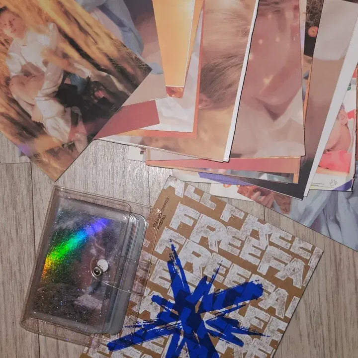 [BUNJANG] TXT Huening Kai Bundle Set - Album, Photocards, Postcards, Stickers, Poster, Binder / 휴닝카이 엽서+앨범 CD3장+포카바인더+개봉앨범+포스터+앨범 스티커+포카 6장+굿즈 등등 일괄 판매