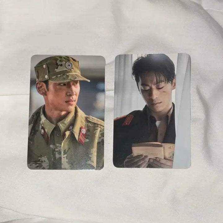 [BUNJANG] Gu Gyo-hwan &amp; Lee Je-hoon Escape Photocard Bundle Set / 구교환 이제훈 탈주 포토카드 포카 일괄