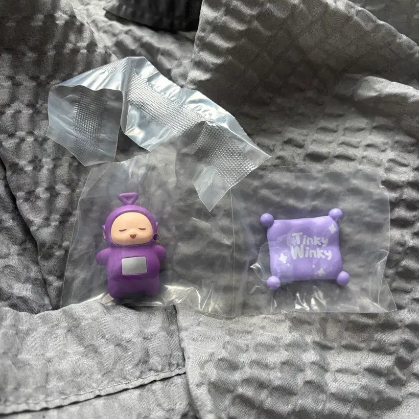 [BUNJANG] Teletubbies Nap Pose Stack-Up Mini Figure - Po (Magnetic) / 텔레토비 낮잠포즈 스택업 미니 피규어 푹 잠든 보라돌이 (자석형)