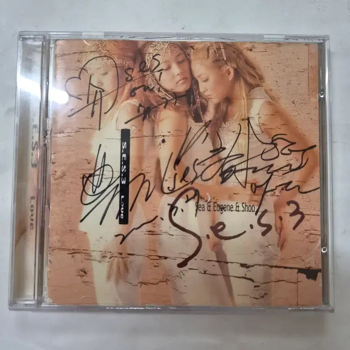 [BUNJANG] S.E.S. Love 3rd Album Signed CD / S.E.S. Love 3집 앨범 친필 전원싸인 CD 올려봅니다