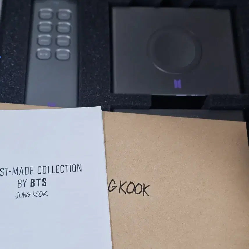 [BUNJANG] BTS Jungkook Mood Lamp Bluetooth Speaker &amp; Golden Album / bts 정국 무드등 블루투스 스피커 &amp; 골든 앨범