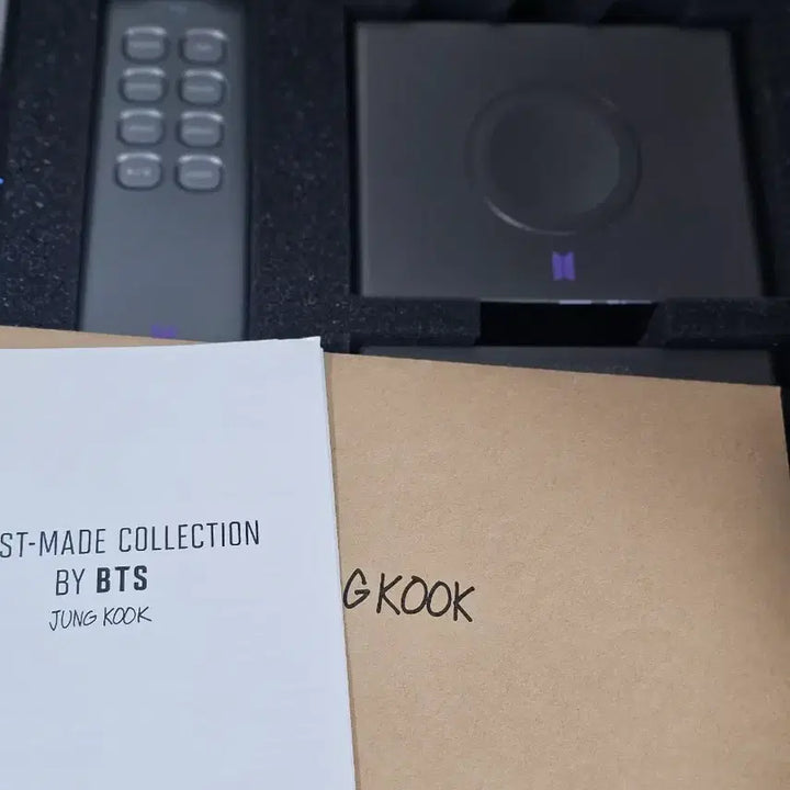 [BUNJANG] BTS Jungkook Mood Lamp Bluetooth Speaker &amp; Golden Album / bts 정국 무드등 블루투스 스피커 &amp; 골든 앨범
