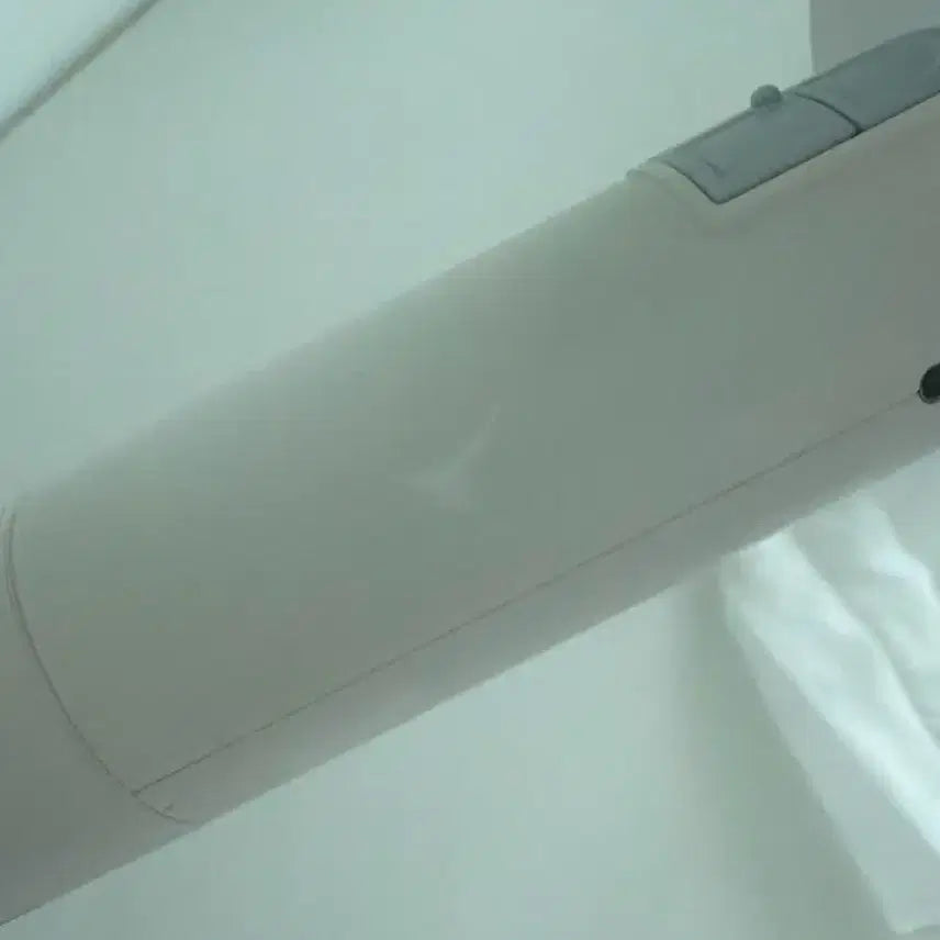 [BUNJANG] BOYNEXTDOOR Official Lightstick (Includes Stand) / 원더봉 원더스틱 보넥도응원봉 (거치대 포함)