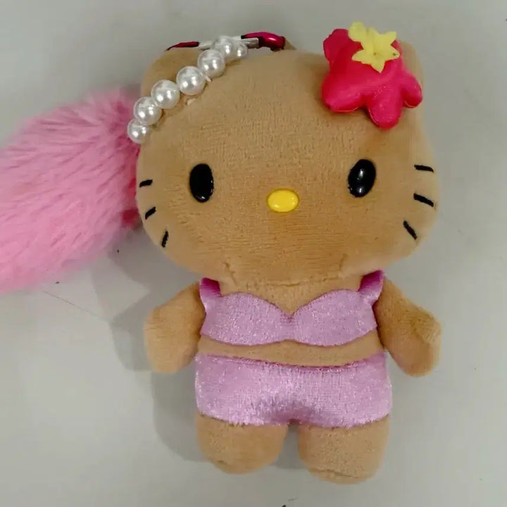 [BUNJANG] Sanrio Tanning Kitty Gyaru Bikini Kitty Plush Keychain (Authentic) / 산리오 태닝 키티 갸루 비키니 키티 인형 키링 (정품)