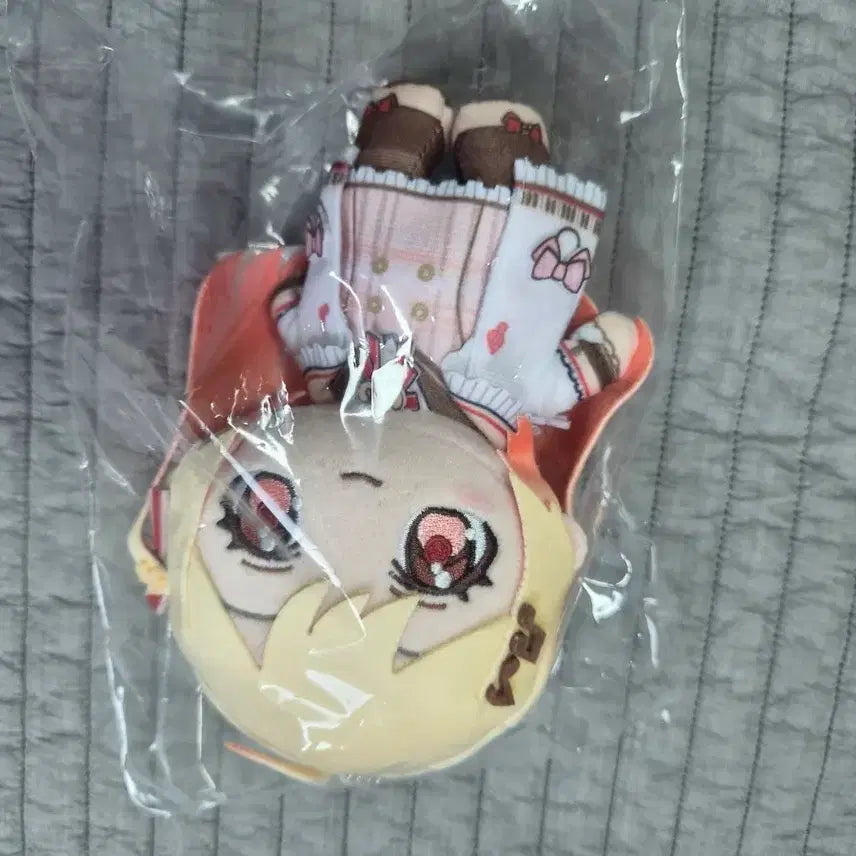 [BUNJANG] Hololive ReGLOSS Kanade Otomachi 500K Celebration Plush Keychain (Sealed) / 미개봉 홀로라이브 리글로스 오토노세 카나데 50만 기념 인형 누이구루미 키홀더