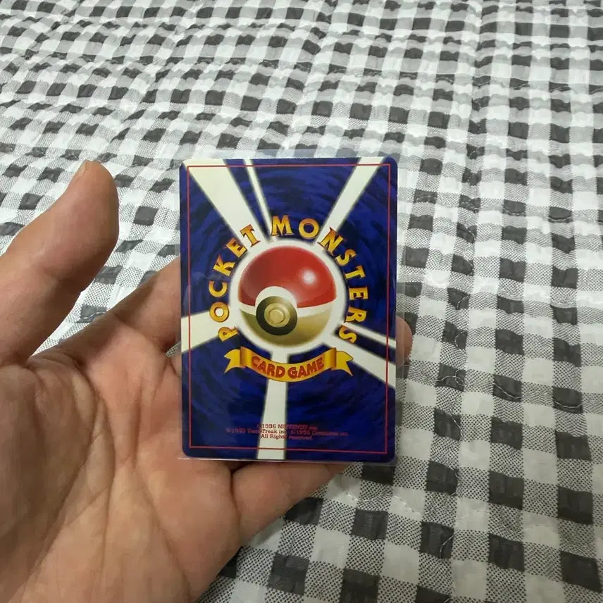 [BUNJANG] Pokemon Vintage Dragonite Holo Card / 포켓몬 올드백 빈티지 망나뇽 홀로카드