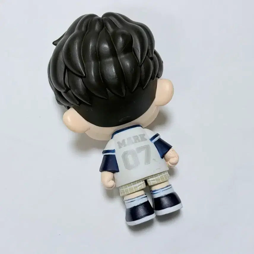 [BUNJANG] NCT DREAM Mark ISTJ Broken Melody Thailand CGV Figure / 엔시티드림 ISTJ 태국 CGV 피규어 마크 브로큰멜로디
