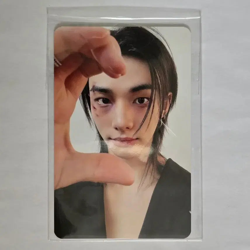 [BUNJANG] Stray Kids Hyunjin Run-it Concert Photocard / 스트레이키즈 런잇 현진 입장 포카 막첫 콘서트 스키즈
