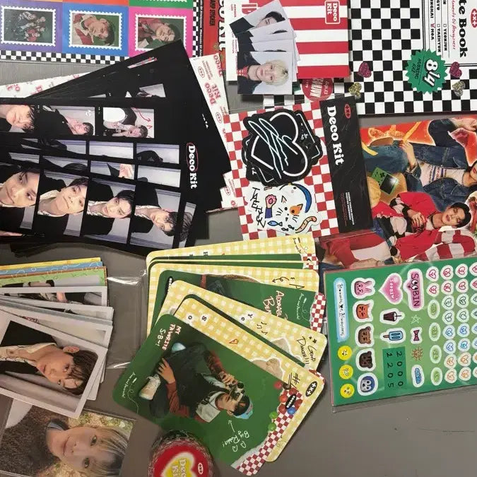 [BUNJANG] TXT Dreamus Kit Photocard Sticker Bundle Set / 투모로우바이투게더 디코 키트