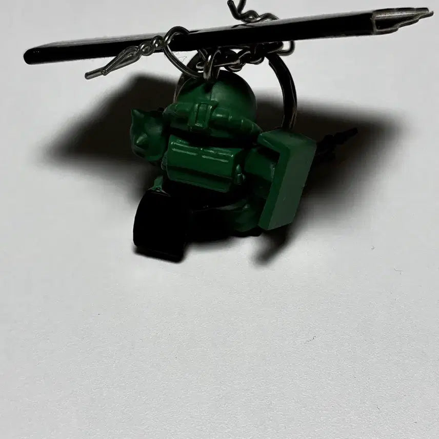 [BUNJANG] Classic Gundam Zaku Keychain / 고전 건담 자쿠 키링
