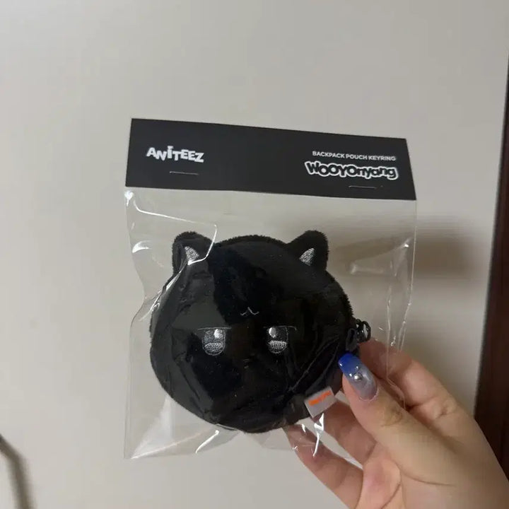 [BUNJANG] ATEEZ Yooyong Cat Pouch Bag Keychain Backpack Charm / 에이티즈 유요냥 가방 파우치 키링 백팩