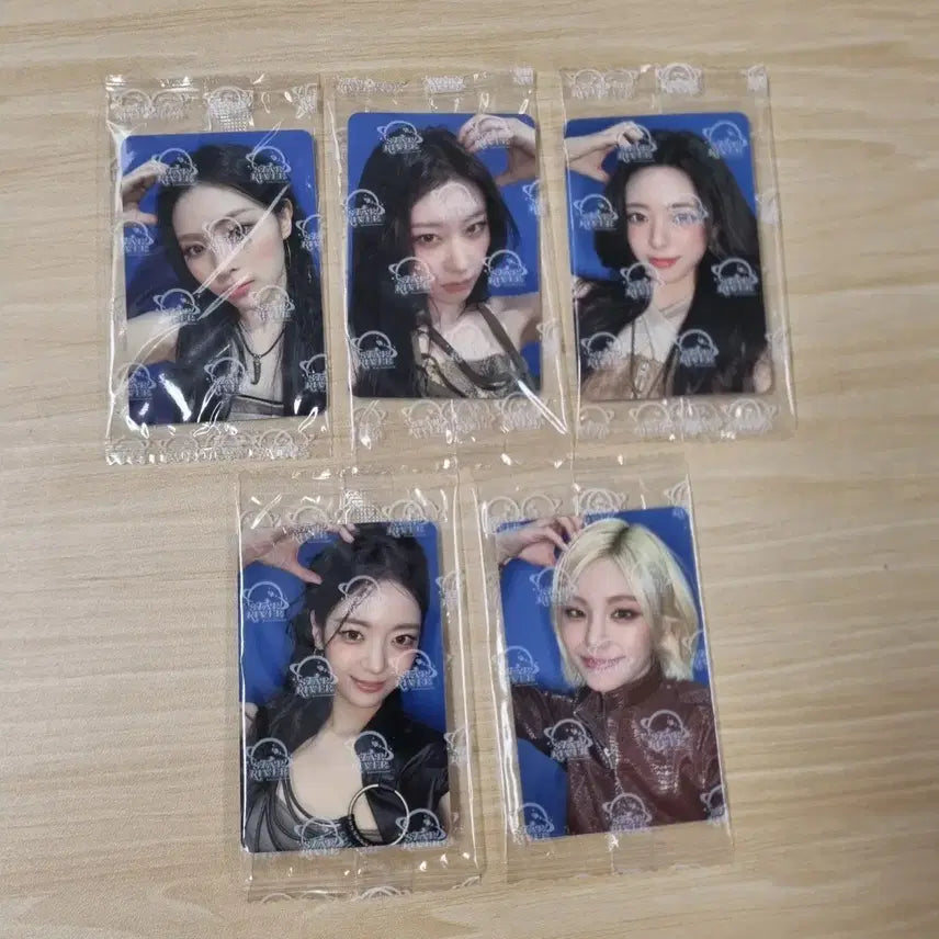 [BUNJANG] ITZY TUNNEL VISION StarRiver POB Photocard Set (Sealed) / 있지 itzy TUNNEL VISION 스타리버(StarRiver) 미개봉 특전 포카세트