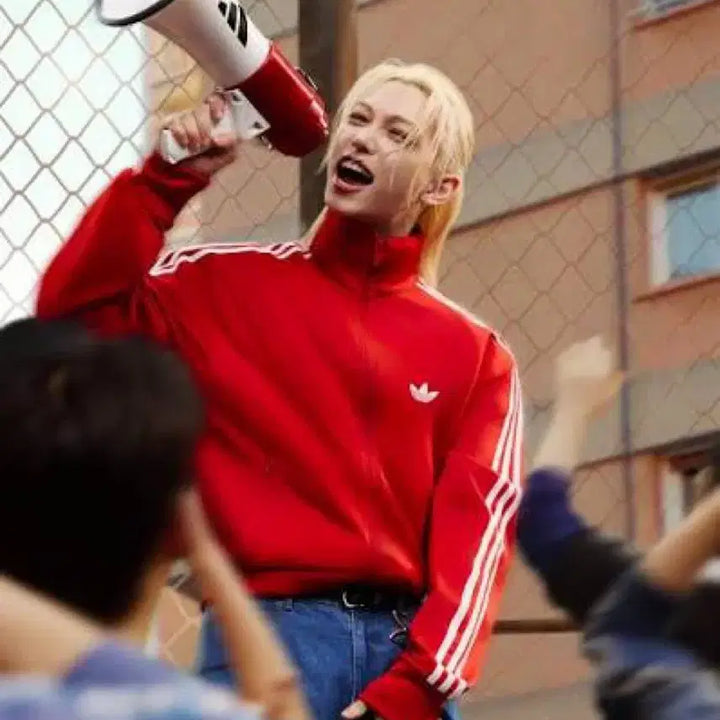 [BUNJANG] Adidas x Felix Fabric Photobook / 아디다스 X 필릭스 패브릭 화보집