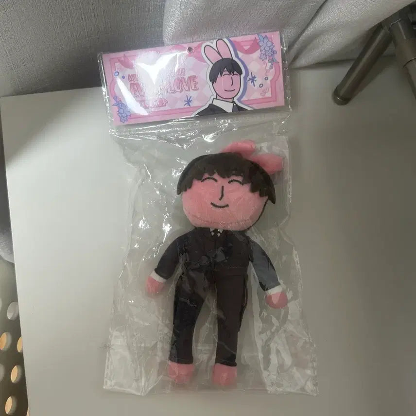 [BUNJANG] Love and Producer He Moook Pink Rabbit Collab Plush Doll / 러브앤프로듀서 럽프듀 허묵 분홍토끼 콜라보 핑크토끼 누이 인형 미연시 여성향 토끼인형