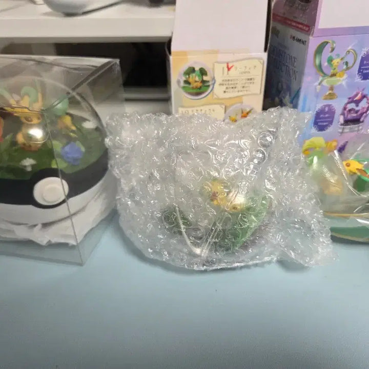 [BUNJANG] Pokemon Terrarium Gemstone Collection Set Figure / 포켓몬 리멘트 리피아 테라리움, 젬스톤 컬렉션 2종 일괄 가챠 피규어