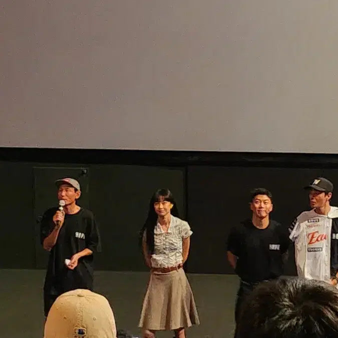 [BUNJANG] Hope Film Keychain Jung Ho-yeon Autographed Goods / 영화 호프 필름 키링 정호연 배우 친필 사인 굿즈