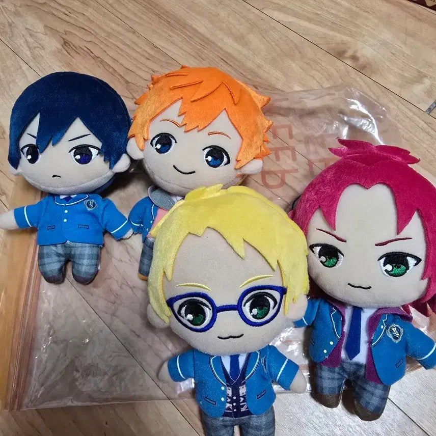 [BUNJANG] Ensemble Stars! Trickstar Uniform Plush Doll Bundle Set / 앙스타 교복누이 일괄판매