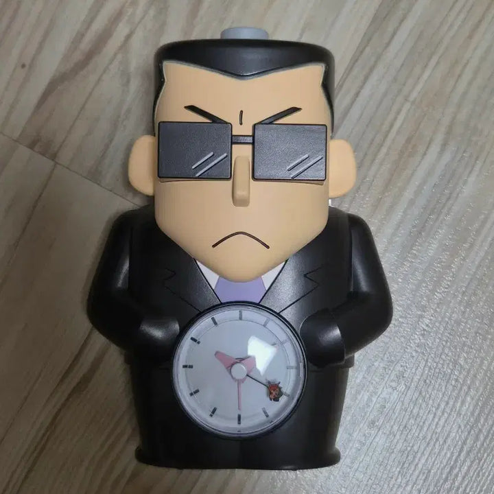 [BUNJANG] Crayon Shin-chan Black Bear Alarm Clock / 짱구 흑곰 알람시계