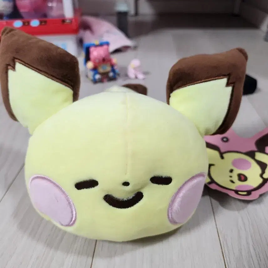 [BUNJANG] Pokemon Center Yurutto Sleeping Pichu Plush / 포켓몬스터 포켓몬센터 유루토 잠꾸러기 피츄 카나헤이 인형 누이 피카츄동생