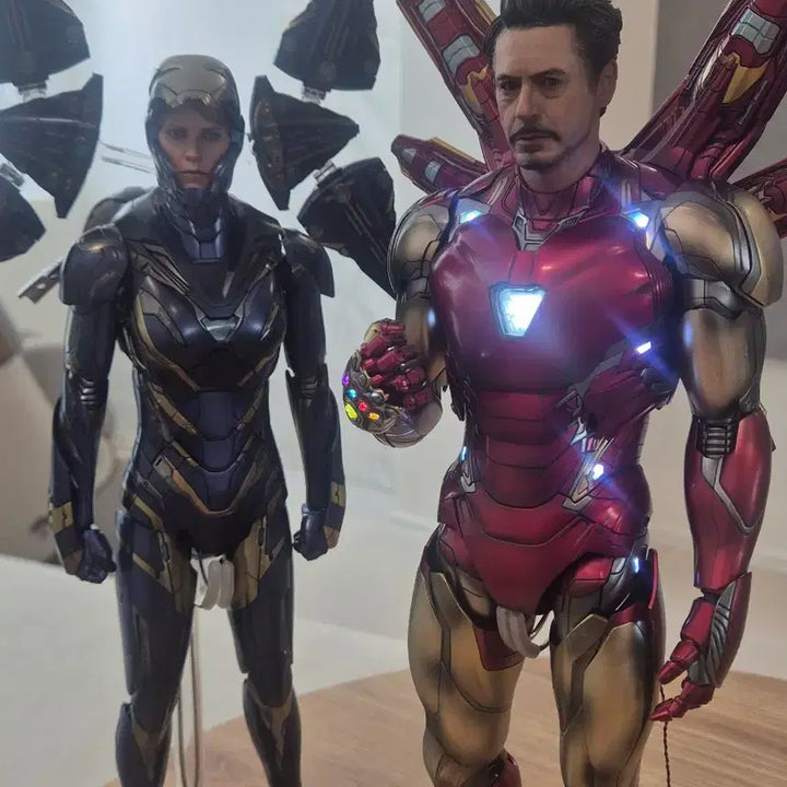 [BUNJANG] Hot Toys Rescue Tone Down Figure / 핫토이 레스큐 톤다운