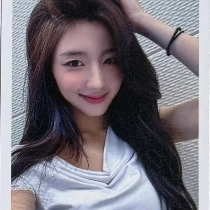 [BUNJANG] tripleS Park Sohyun Autographed Polaroid Photo / 트리플에스 260724 박소현 소현 친필 싸인 폴라로이드 싸인폴라