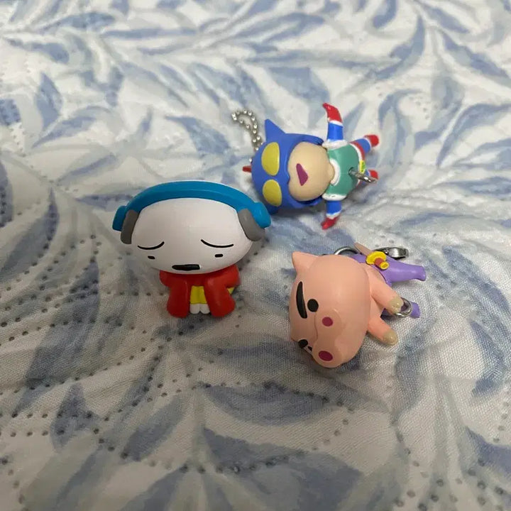 [BUNJANG] Crayon Shin-chan Action Kamen, Buriburi Monster, Shirokuro Figurine Keychain Bundle Set / 짱구는 못말려 액션가면 부리부리몬 흰둥이 피규어