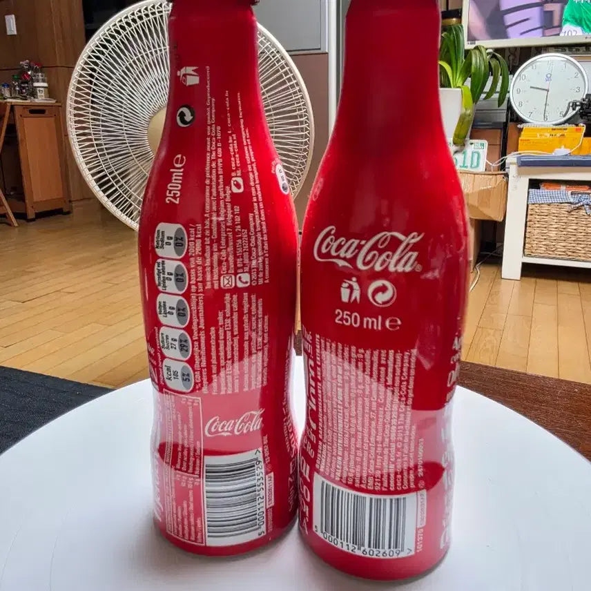 [BUNJANG] Limited Edition Coca-Cola Alubottle Set (2 Bottles) / 한정판 Coca-Cola 코카콜라 알보틀 2개 세트