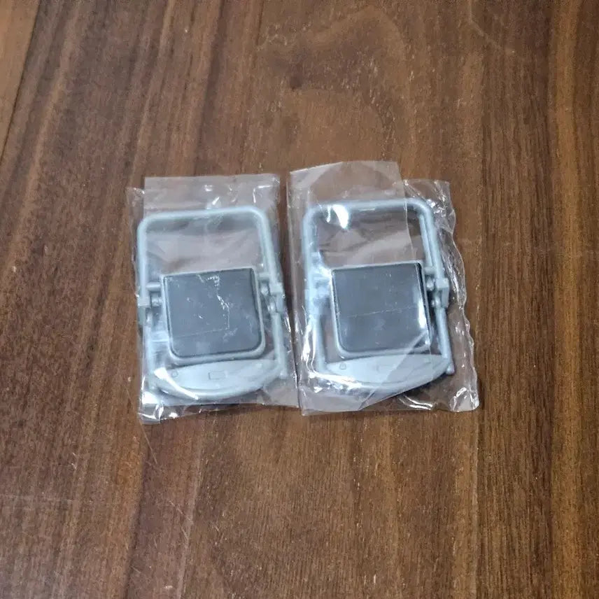 [BUNJANG] Obitsu Miniature Folding Chair Set (2 Pieces) / 오비츠 간이 접이식 의자 2개 미니어쳐 가챠 뽑기 인형소품