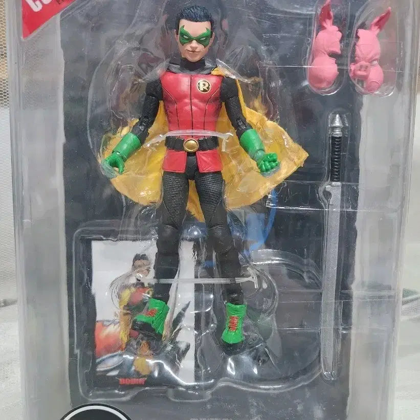 [BUNJANG] DC Comics Damian Wayne Robin Action Figure with Comic Book / DC 로빈 데미안 웨인 액션 피규어 코믹북 포함