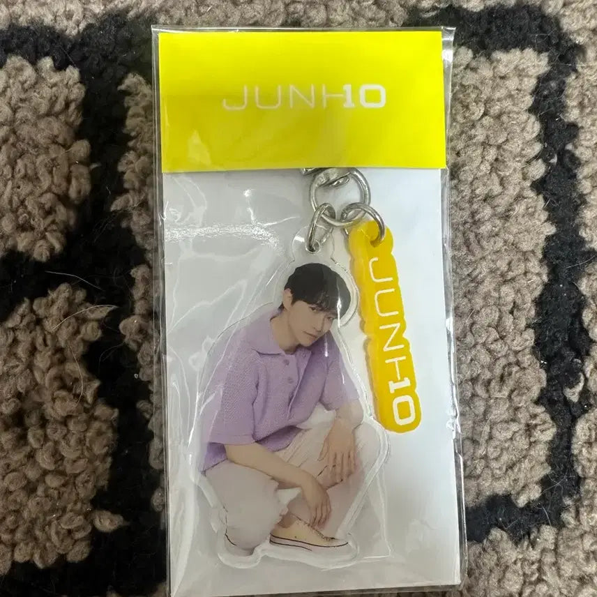 [BUNJANG] Lee Junho 2023 Arena Tour Acrylic Keyholder (Version B) / [미개봉 새상품] 이준호 2023 아레나 투어 <다시 만날 수 있는 날> 아크릴 키홀더 (B버전)