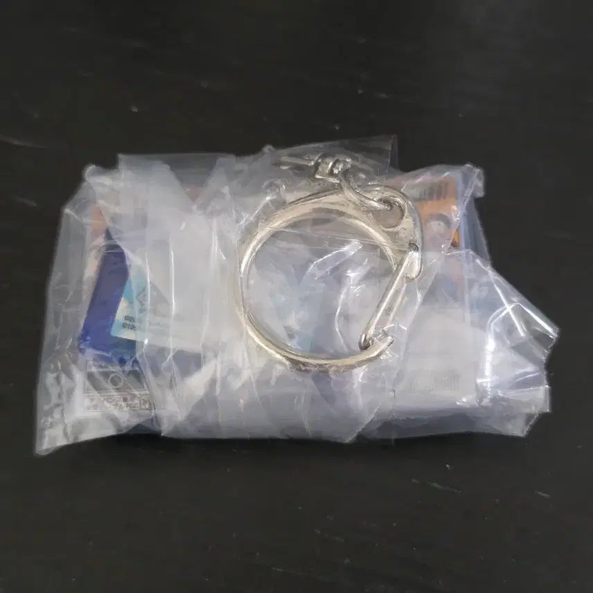 [BUNJANG] Pokemon 30th Anniversary Cartridge Game Package Sapphire Kyogre Keychain / 포켓몬스터 30주년 카트리지 게임 패키지 사파이어 키링 가이오가