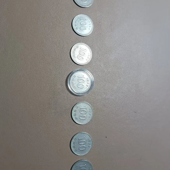[BUNJANG] 1983-1990 South Korean 100 Won Coins Set / 100원 80년대 신주화 1983년~90년 7개1셋트및 각,각년도별 모음