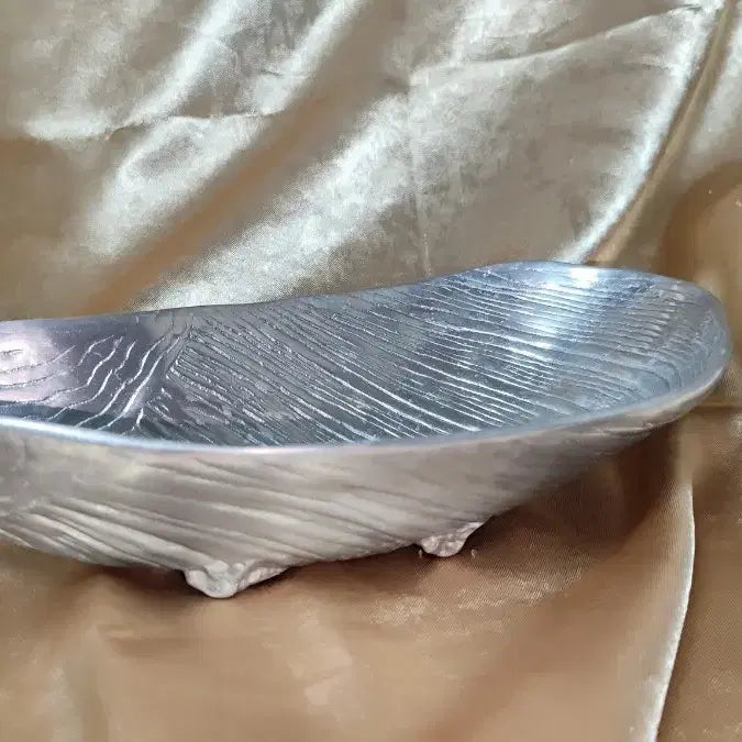 [BUNJANG] Vintage Aluminum Large Seashell Bowl / Tray / 빈티지 알루미늄 큰 조개 볼, 조개 트래이