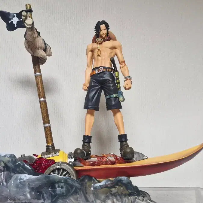 [BUNJANG] One Piece Ace - Fire Fist "Flame Dragon" - Figure Base (LED Included) / 원피스 에이스 화력배 피규어 판매합니다