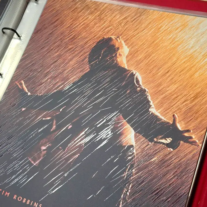 [BUNJANG] The Shawshank Redemption Escape Poster (A3) / [전용박스포장]영화 팀로빈 모건프리먼의 쇼생크탈출 시네아카이브 탈출 포스터(A3)