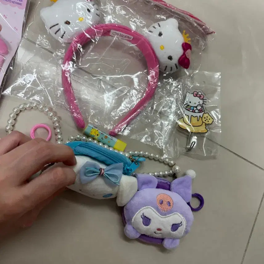 [BUNJANG] Sanrio Characters Goods Bundle Set (Kitty, My Melody, Cinnamoroll) / 산리오 캐릭터 굿즈 새상품 일괄 세트 (키티, 마이멜로디, 시나모롤)