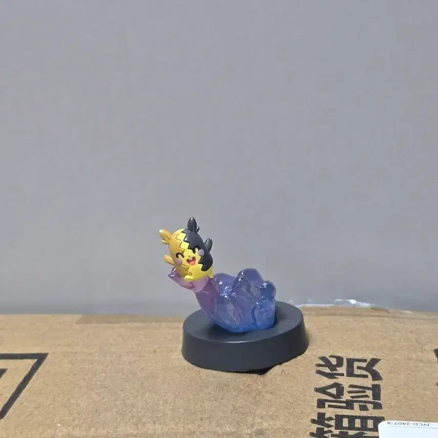 [BUNJANG] DCG Studio Morpeko 1/20 Scale World Figure / DCG 모르페코 피규어. 포켓몬 스케일월드