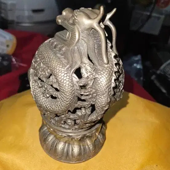 [BUNJANG] Da Ming Xuan De Imperial Mark Brass Incense Burner with Openwork Dragon Motif (18cm) / 대명선덕(대명선덕의제) 각인 정교한 투조 용 문양 분리형 황동 향로 (18cm / 851g)