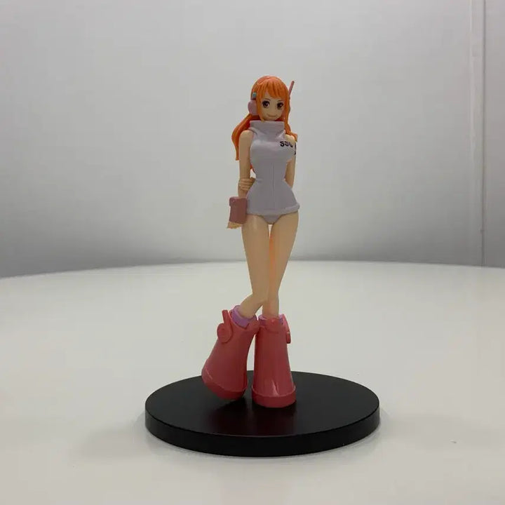 [BUNJANG] One Piece Egghead Nami Figure (Unsealed) / [개봉] 원피스 에그헤드 나미 피규어