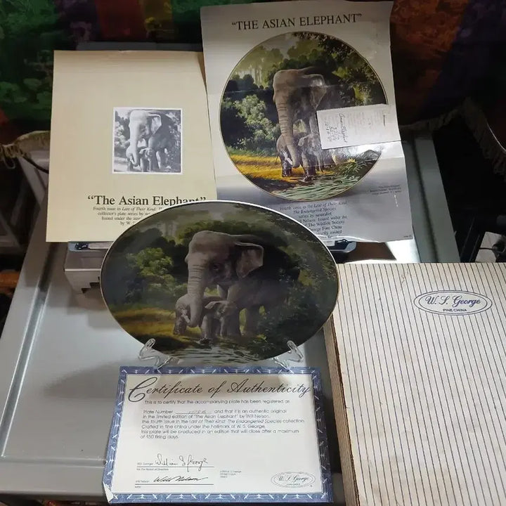 [BUNJANG] Coriana "The Asian Elephant" Limited Edition Plate / 코리아나 엘리펀트 접시 17758 (2024-05-07 17:03:27