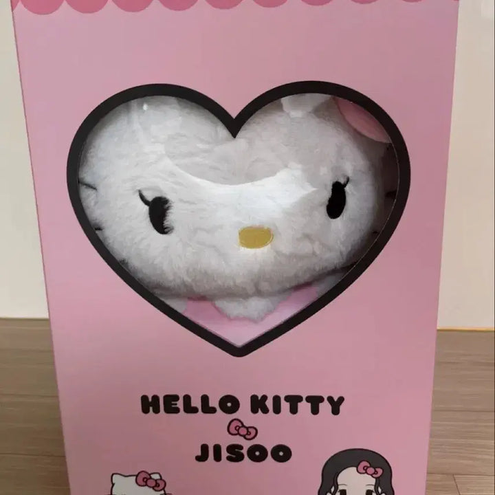 [BUNJANG] Hello Kitty x Jisoo Collaboration 40cm Plush Doll / 택포)헬로키티 x 지수 40cm 캐릭터 인형