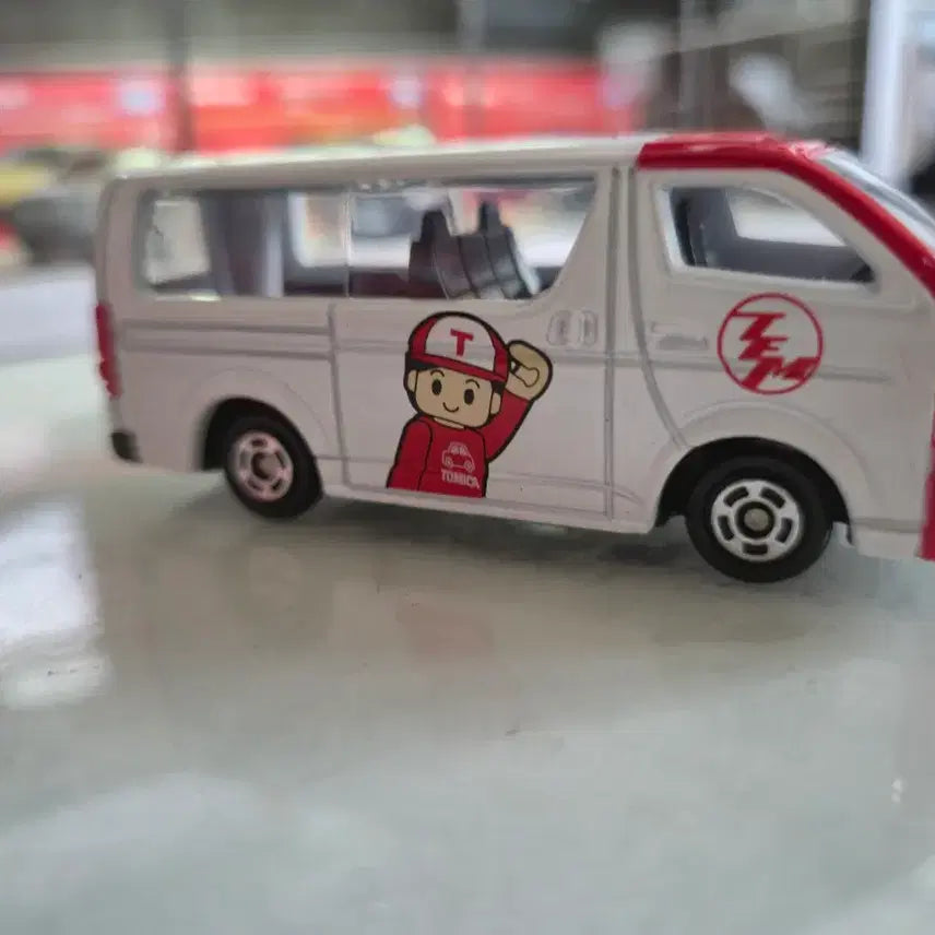 [BUNJANG] Tomica Hino Celsior Shop Limited Edition / 토미카 히노 셀시온 샾한정