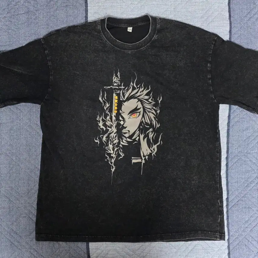 [BUNJANG] Kimetsu no Yaiba Kyojuro Rengoku Flame Hashira Short Sleeve T-Shirt XL / 귀멸의 칼날 반팔 티셔츠 렌고쿠 쿄주로 염주
