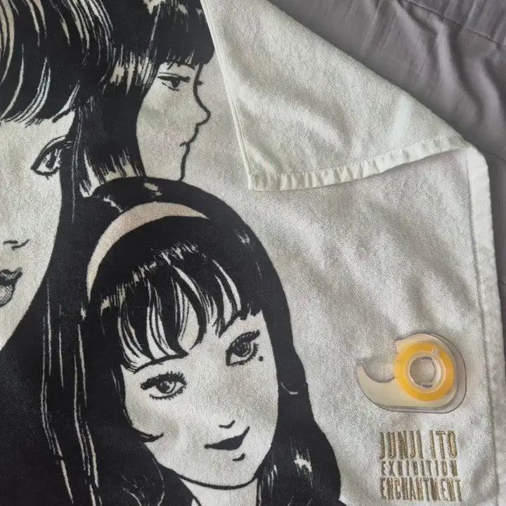 [BUNJANG] Junji Ito Tokyo Exhibition Official Tomie Towel / 이토준지 도쿄 전시 공식 타올 굿즈 (토미에)