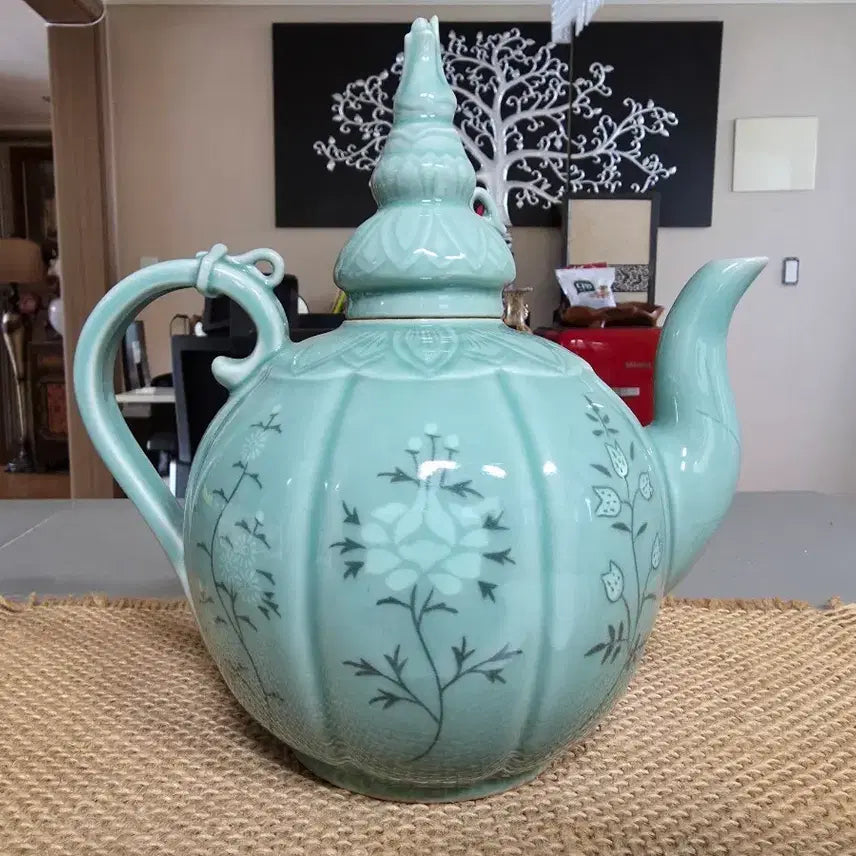 [BUNJANG] Haehwa Ceramics Handmade Celadon Lotus Pattern Teapot / 해화도예 수공예 청자 연화문 다관