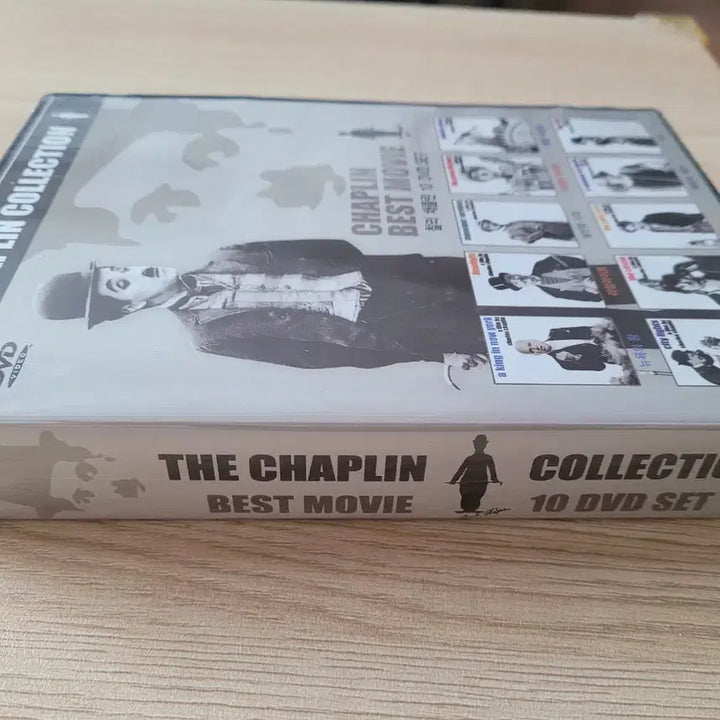 [BUNJANG] Charlie Chaplin Best Movies 10 DVD Set (Sealed) / 찰리 채플린 베스트 무비 10 DVD SET (미개봉)