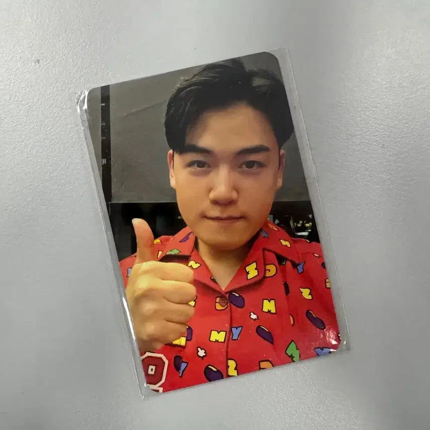 [BUNJANG] HLE Gumayusi Photocard / 스파오 구마유시 포토카드 포카 HLE Gumayusi
