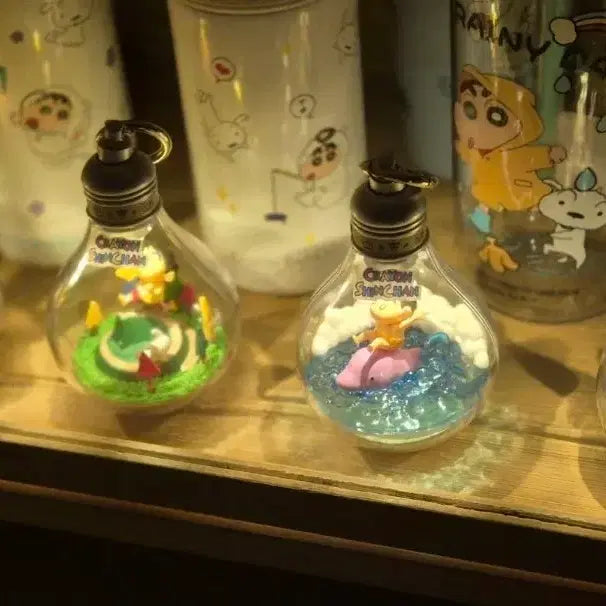 [BUNJANG] Crayon Shin-chan Alice Themed Light-Up Figure / [미개봉 새상품] 크레용신짱 전구 무드등 피규어 앨리스 짱구