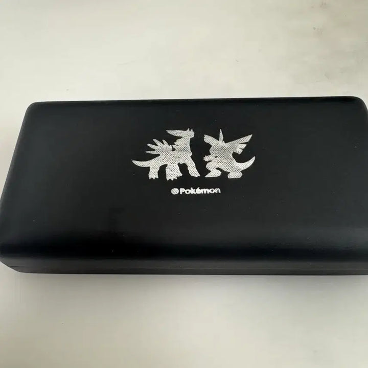[BUNJANG] Pokemon Orchestra Land of Myths Badge Set / 포켓몬스터 오케스트라 신화의 땅에서 뱃지 세트